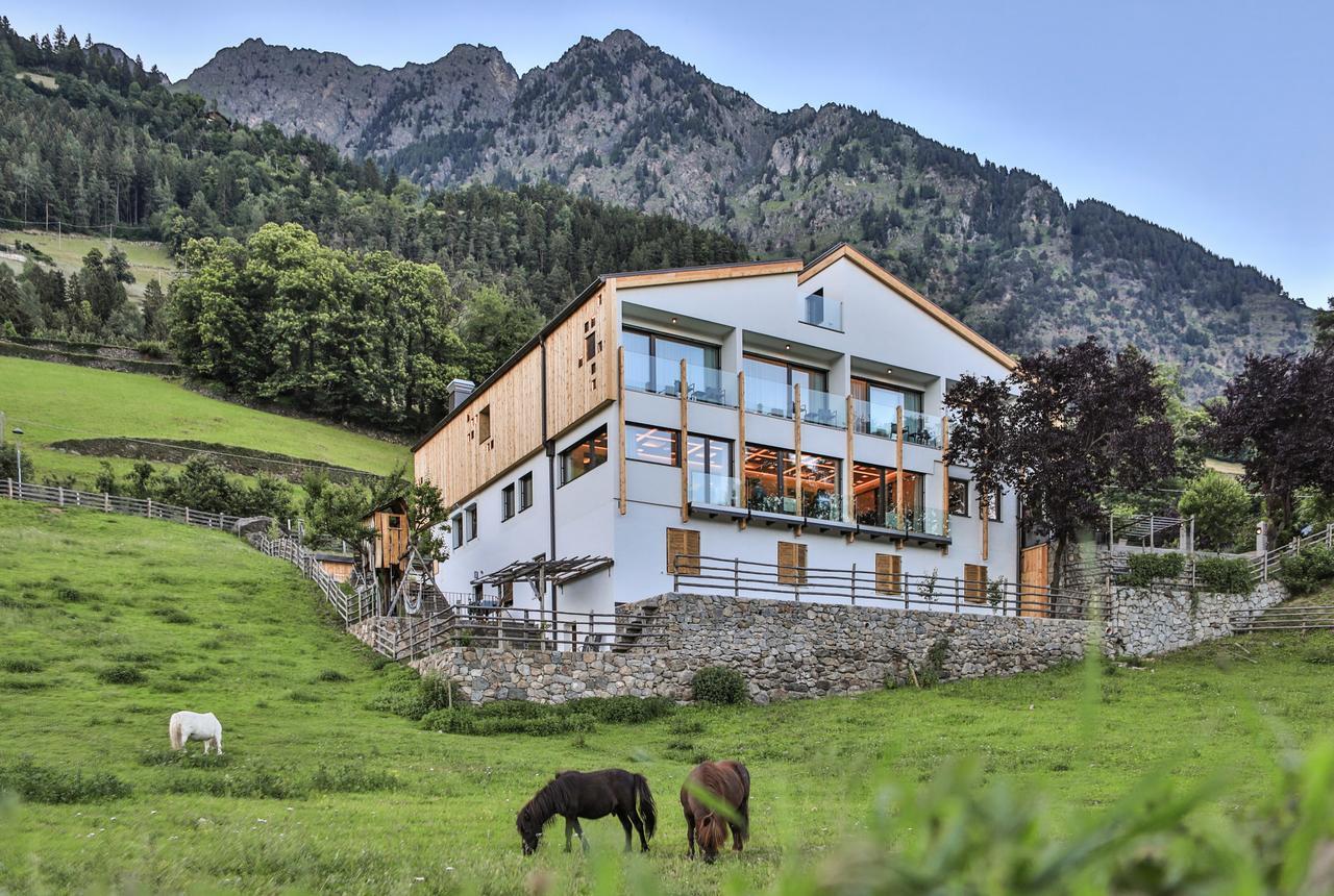 Ladurner Hotel Lagundo Exterior photo